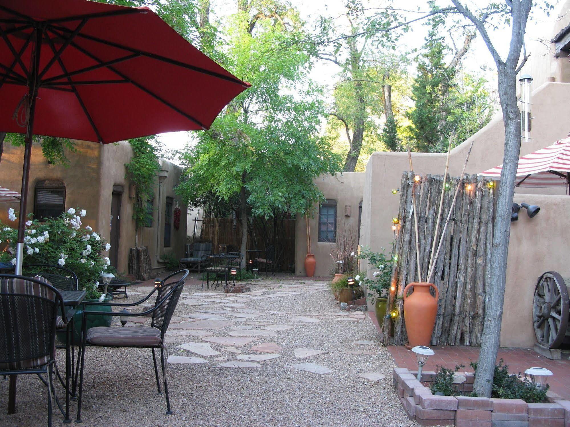Casa De Tres Lunas/House Of Three Moons سانتا فيه المظهر الخارجي الصورة